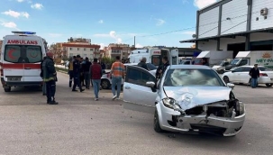 Hastaneye giderken kaza yaptılar: 1'i çocuk, 5 yaralı