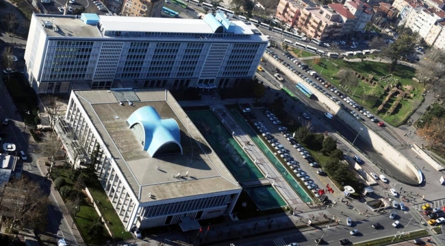 İBB'ye yönelik 2. dalga yolsuzluk operasyonunda 18 kişi tutuklandı