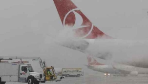 Sabiha GÃ¶kÃ§enâ€™de yoÄŸun sis alarmÄ±: Seferler durdu, uÃ§aklar yÃ¶nlendirildi