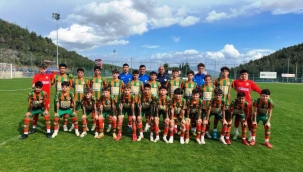 U13 Akademi Takımımız, Altınordu Football Days Vina Cup 2025'te Üçüncü Oldu