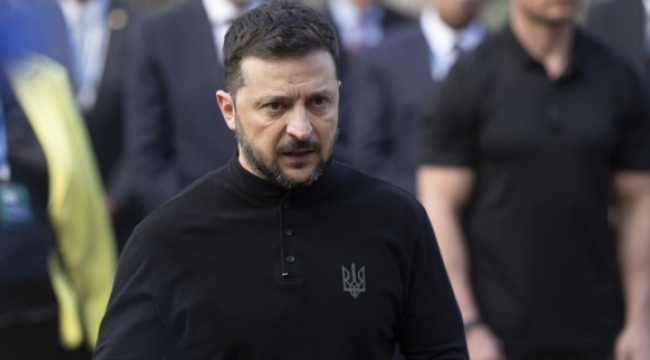Zelenskiy: "Koşulsuz ve tam bir ateşkesin ilk adım olması gerektiği konusunda ısrar ediyoruz"