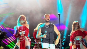 19 Mayıs Alanya'da fener alayı ve Gökhan Özen konseriyle kutlandı