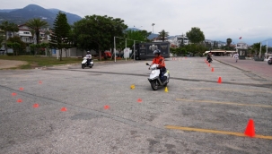 Alanya Belediyesi zabıta personeline güvenli sürüş eğitimi