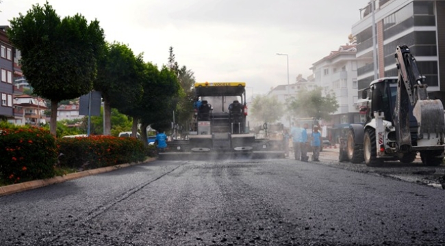 Alanya'da 33 günlük iş 32 günde bitirildi