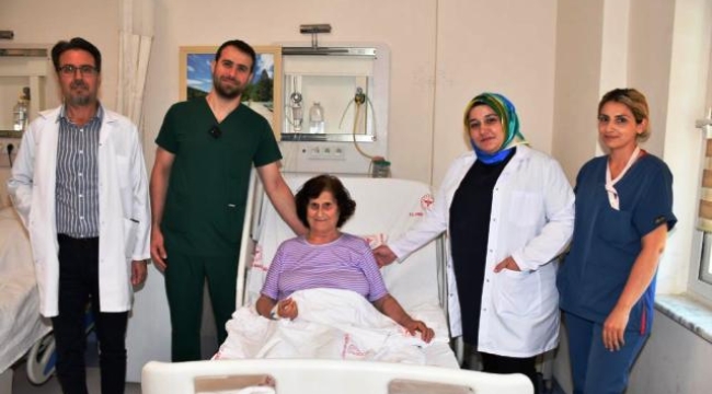 Alanya'da aynı anda iki başarılı akciğer kanseri operasyonu