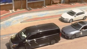 Alanya'da düğün konvoyunda torpiller patladı, çevre sakinleri tepki gösterdi