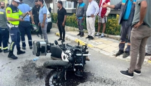 Alanya'da kamyonetle motosiklet çarpıştı: 1 yaralı