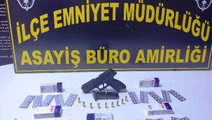 Alanya'da polisin durdurduğu şahıstan silah ve uyuşturucu çıktı 