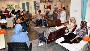 Alanya'da talasemi hastalarına müzik dinletisi sunuldu  
