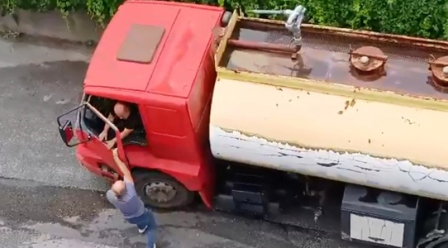 Alanya'da yol verme kavgası cep telefonu kamerasında