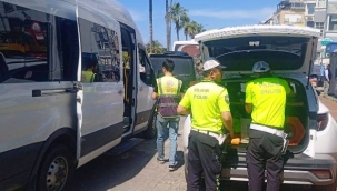 Alanya Emniyeti'nden kurallara uymayan sürücülere ceza yağdı
