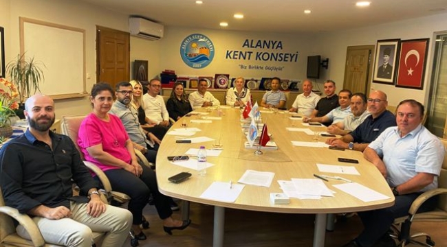 Alanya Kent Konseyi'nden beton mikserlerine kapak zorunluluğu önerisi