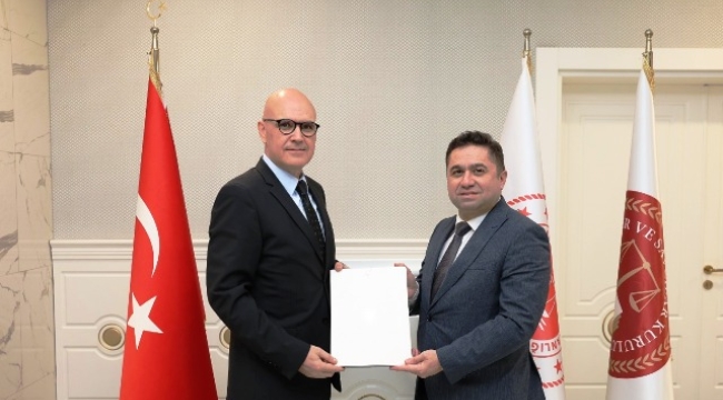 ALKÜ'den adli tıp alanında iş birliği protokolü 