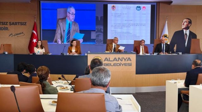 Başkan Özçelik'ten patili dostlar için müjde 