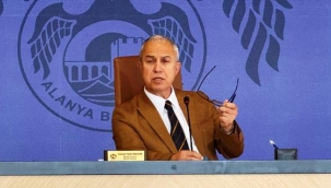 Başkan Özçelik verdikleri ruhsat sayısını açıkladı 