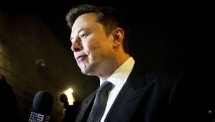 Elon Musk görevinden ayrıldı