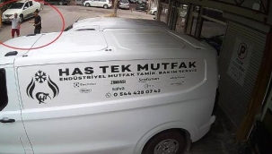 Kapkaça uğrayan Alman turist sokakta hırsız kovaladı