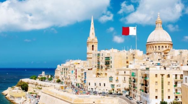 Malta'da Atatürk'ün adı bir caddeye verildi: 'Yurtta sulh, cihanda sulh' sözü Türkçe, Maltaca ve İngilizce yazıldı