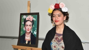 Öğrenciler, ünlü ressamların tablolarını canlandırdı