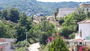 Alanya'da 2 yıldır pencere açamıyorlardı! Belediye harekete geçti 