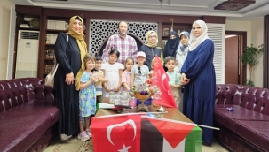 Alanya'da 4-6 Yaş Kur'an kursu öğrencilerinden Gazze'ye anlamlı destek