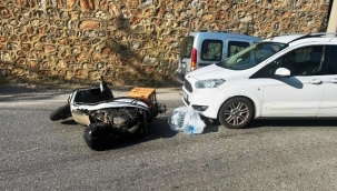 Alanya'da hafif ticari araçla motosiklet çarpıştı: 1 yaralı