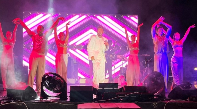 Alanya'daki Utopia World Otel 18'inci kuruluş yıl dönümünü kutladı