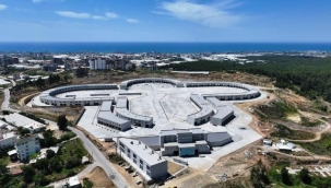 Alanya Toptancı Hali'nde sona yaklaşıldı