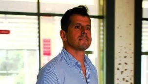 Antalyaspor'da Teknik Direktör Emre Belözoğlu görevinden ayrıldı