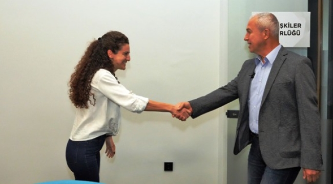 Başkan Özçelik personel ile bayramlaştı