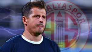 Emre Belözoğlu Antalyaspor'u bıraktı