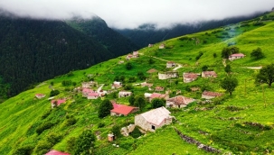 Gümüşhane'nin Dumanlı köyünde bulunan Santa Harabeleri