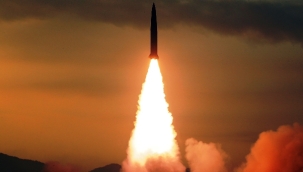 İran'dan Katar ve Irak'taki ABD üslerine füze saldırısı