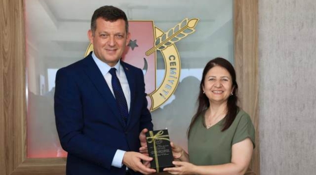 Kaymakam Ürkmezer'den AGC'ye veda ziyareti 