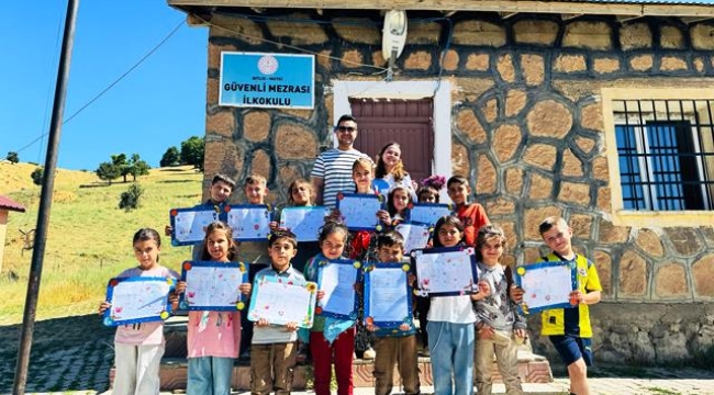 Okullarda karne heyecanı: 20 milyon öğrenci bugün karne alıyor