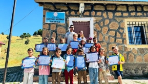 Okullarda karne heyecanı: 20 milyon öğrenci bugün karne alıyor