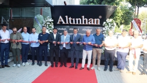 Alanya'da Altınhan Kuyumculuk'a kalabalık açılış