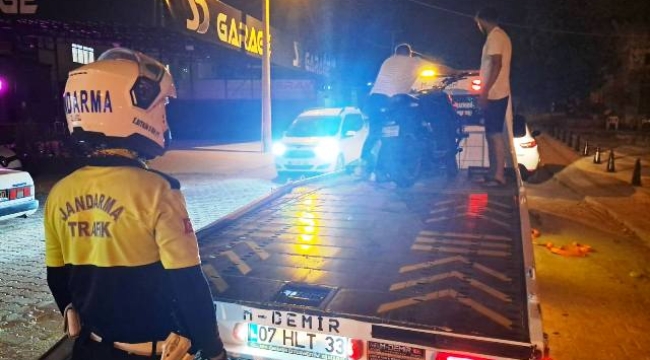 Alanya'da jandarma 60 araç trafikten men etti