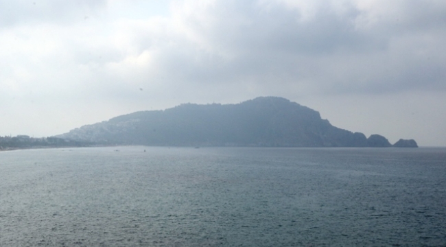 Alanya'yı nem bulutları sardı