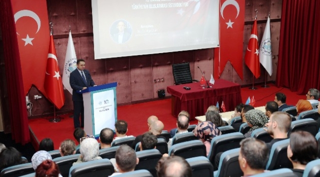 ALKÜ'de 15 Temmuz konferansı düzenlendi