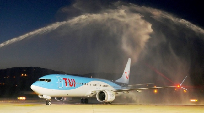 Amsterdam'dan Gazipaşa'ya ilk uçuş gerçekleştirildi