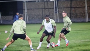 Corendon Alanyaspor, Kayseri kampında ilk antrenmanına çıktı