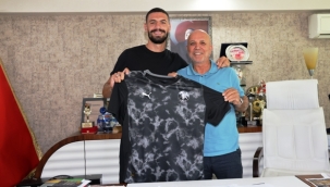 Merih Demiral'dan Corendon Alanyaspor'a ziyaret