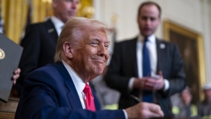 Trump: "Güney Kore ve Japonya'ya yüzde 25 gümrük vergisi uygulanacaktır"