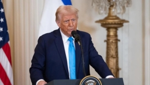 Trump, Meksika ve Avrupa Birliği'nden yapılan ithalatta yüzde 30 oranında gümrük vergisi uygulanacağını duyurdu