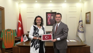 Yeni Başhekim Karakuş'tan Kaymakam Öztürk'e ziyaret