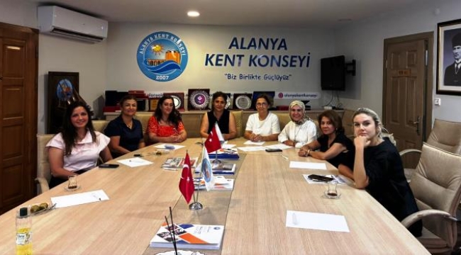 Alanya Kent Konseyi Kadın Meclisi'nden Kadınların Gücünü Artıracak Yoğun Faaliyet Takvimi