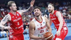 12 Dev Adam, Avrupa Şampiyonası'nda yarı finale yükseldi