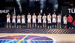 A Milli Erkek Basketbol Takımı, Avrupa ikincisi oldu