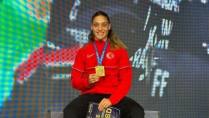 Dünya Boks Şampiyonası'nda Büşra Işıldar, dünya ikincisi oldu